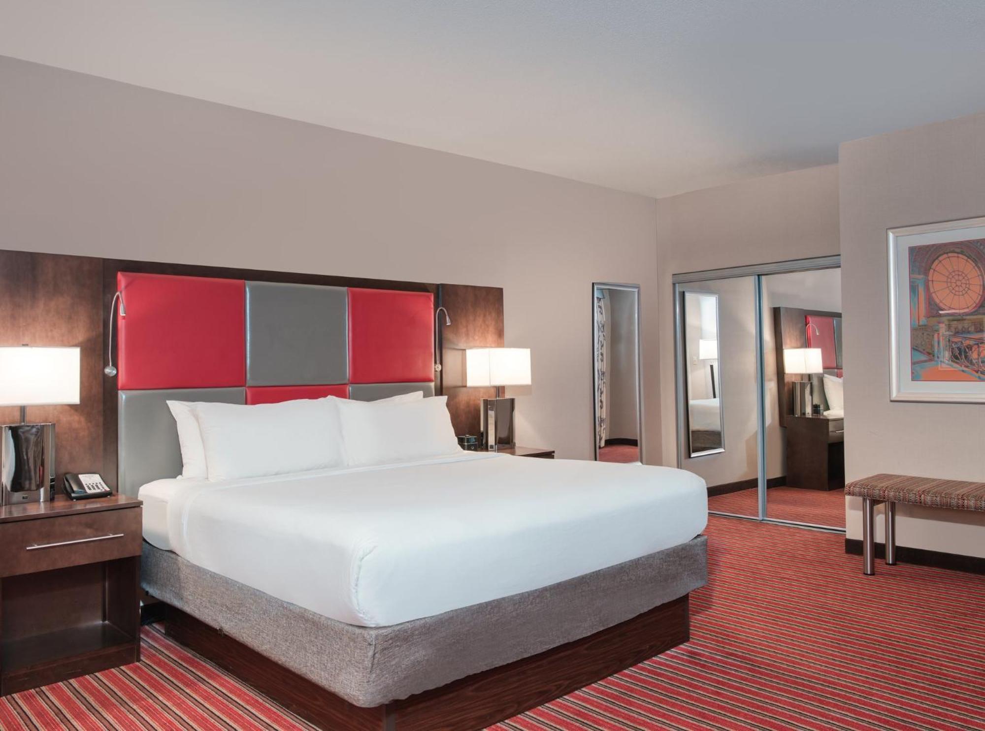 Hotel Crowne Plaza Indianapolis-Dwtn-Union Stn By Ihg Extérieur photo