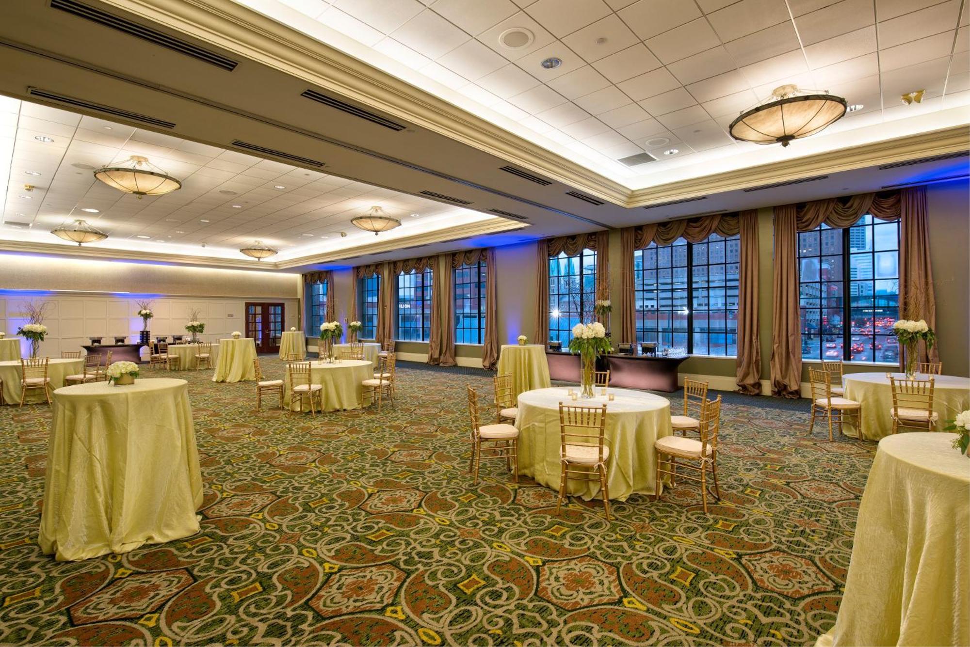Hotel Crowne Plaza Indianapolis-Dwtn-Union Stn By Ihg Extérieur photo