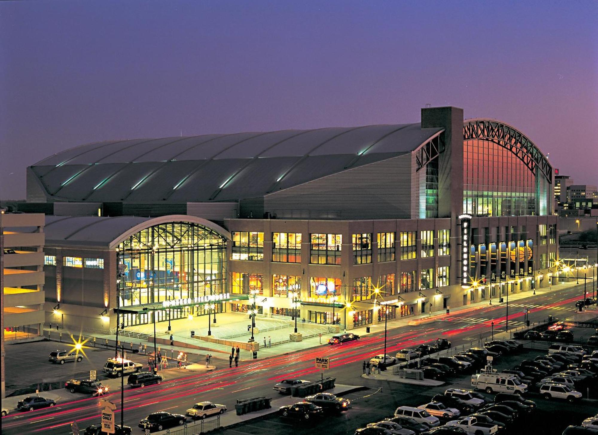 Hotel Crowne Plaza Indianapolis-Dwtn-Union Stn By Ihg Extérieur photo