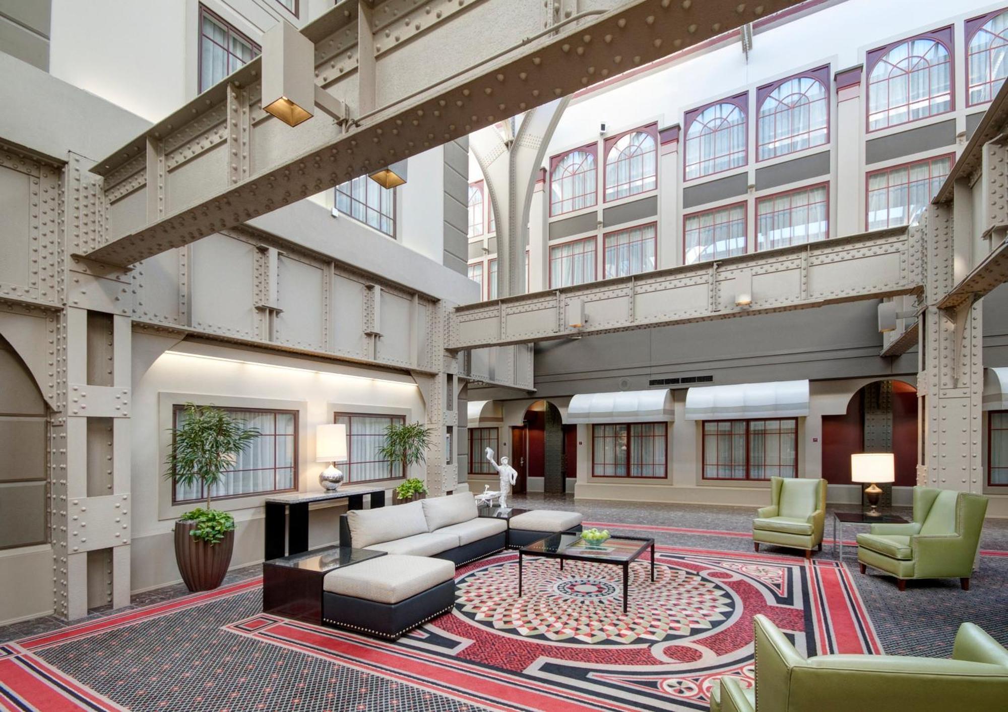 Hotel Crowne Plaza Indianapolis-Dwtn-Union Stn By Ihg Extérieur photo